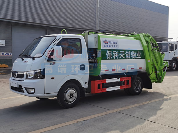 東風(fēng)途逸4方壓縮垃圾車